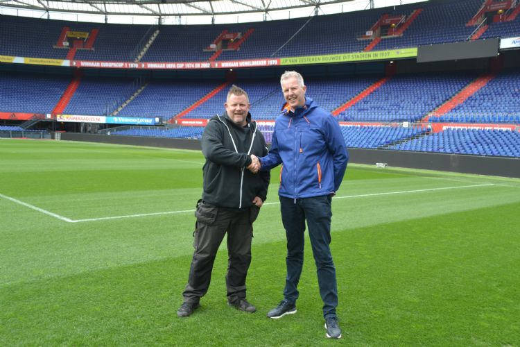 Erwin Beltman (Fieldmanager of the Year 2019) en André van der Woude (Greenkeeper of the Year 2019).